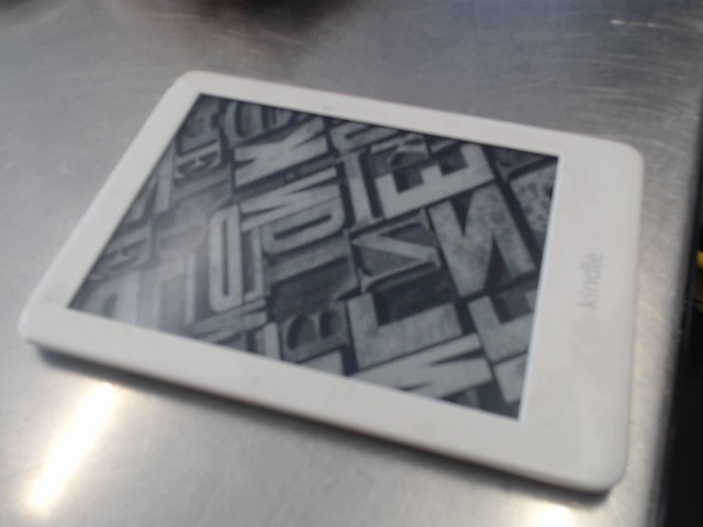 Amazon kindle reader 10e gen. white