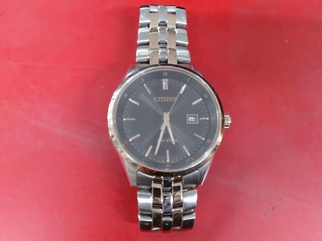 Montre eco-drive gris