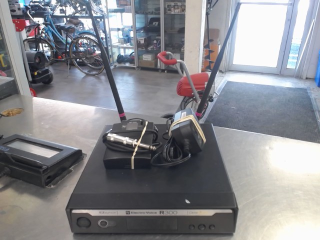 Wireless headset mic system electro-voic