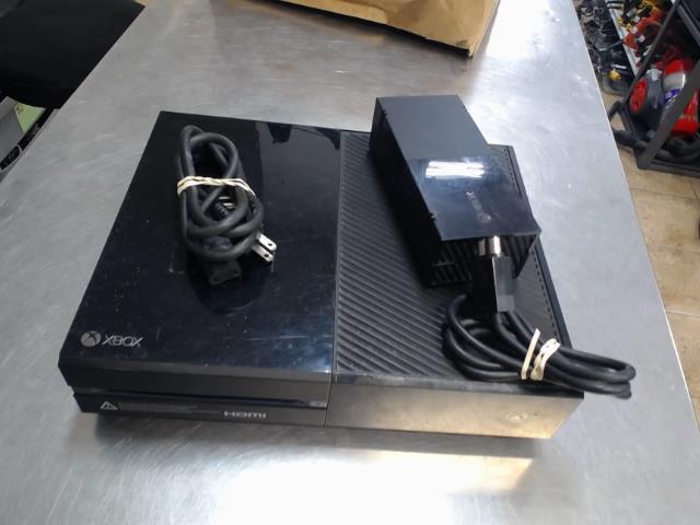 Xbox one first gen + fil no man