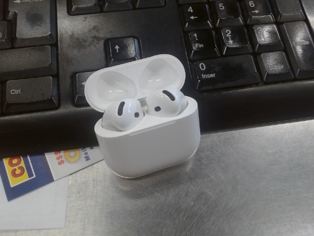 Paire decouteur airpod 4+case
