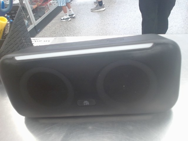 Speaker headrush noir avec accent gris