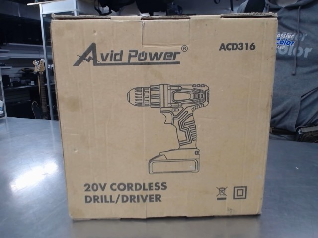 Kit drill driver dans boite