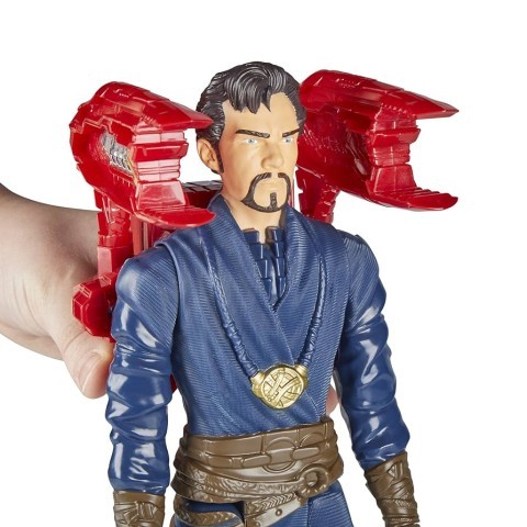 Figurine doctor strange