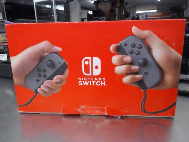 Nintendo switch en boite