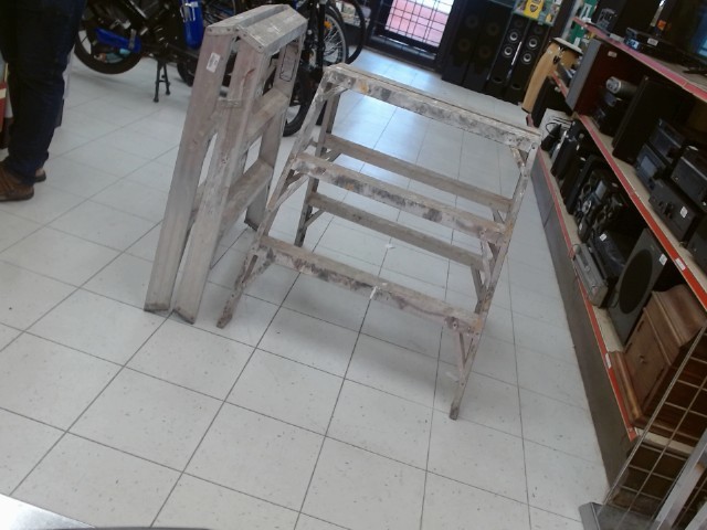 Support pour planche double