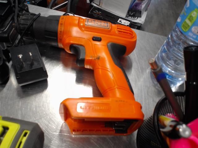 Drill black&decker