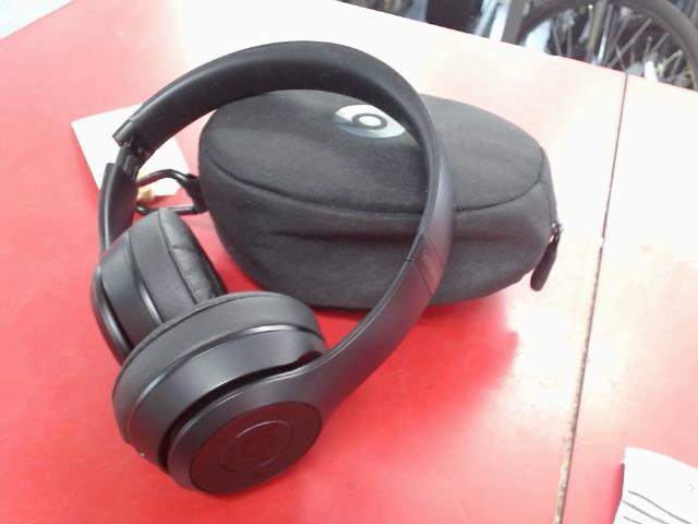 couteur beats solo 3 noir + etui