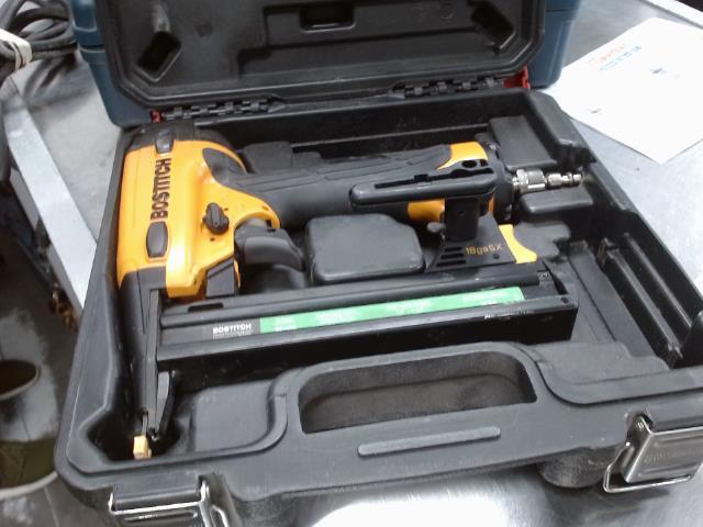 Nailer a air