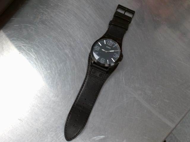 Montre bracelet en cuir