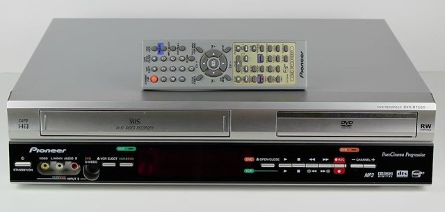 Vhs et dvd player