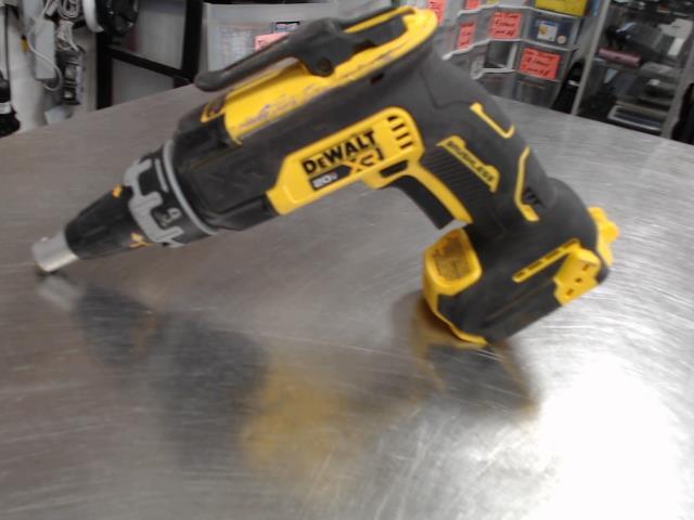 Drill gyps 20v no batt/chargeur no case