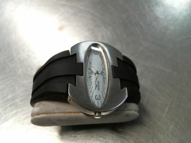 Montre ovale quartz