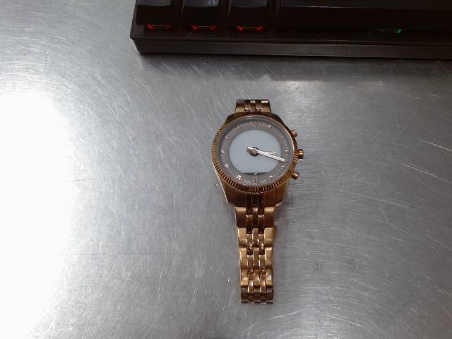 Fossil gen 6 smart watch **no charge**