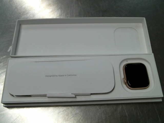 Apple watch series 10 42mm rose gold