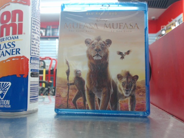 Mufasa_le_roi_lion_neuf