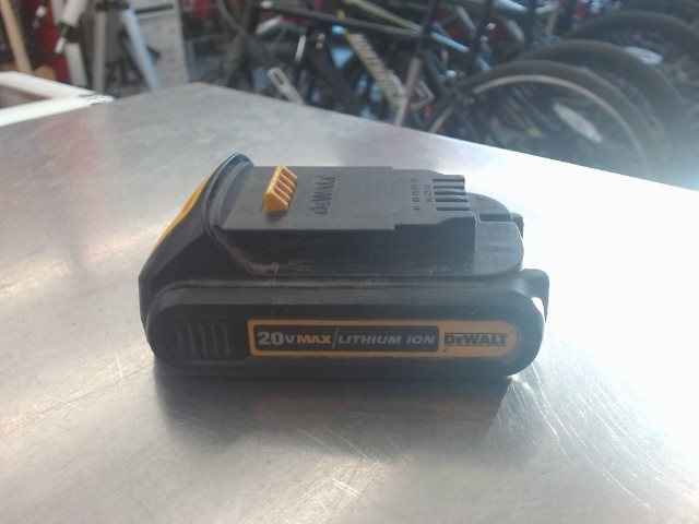 Batterie 20v max/lithium ion