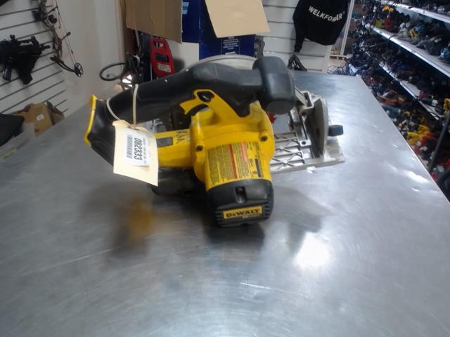 Scie ronde dewalt no batt