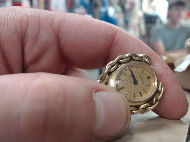 Petite montre