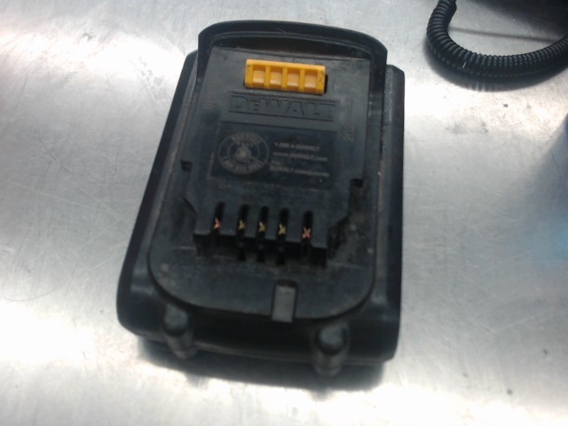 Batterie dewalt 20v max lithium
