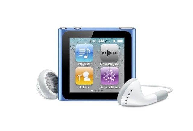 Apple nano shuffle bleu ciel + fil