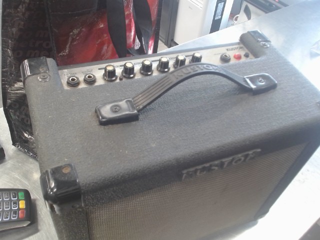 Amplificateur 120v