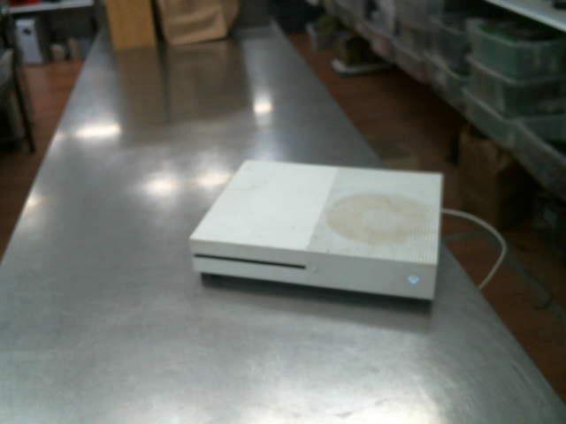 Console xbox one s pas de manette