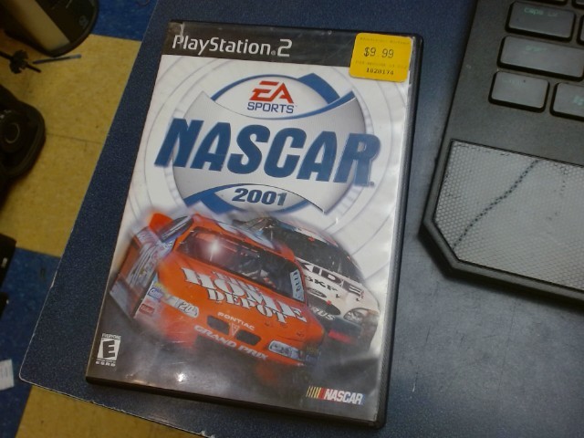 Ea sports nascar 2001 ps2