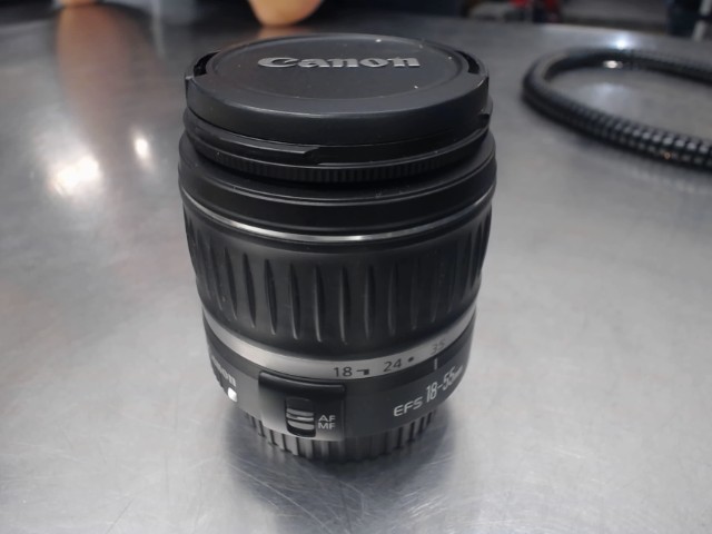 Lens canon efs 18-55mm