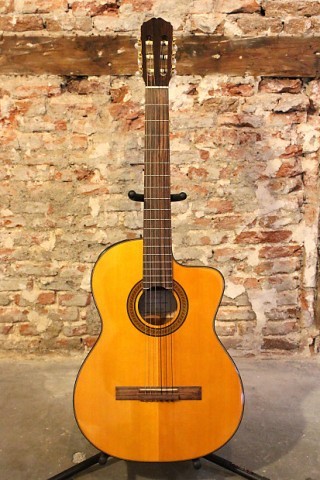 Guitare acoustique takamine achete ici