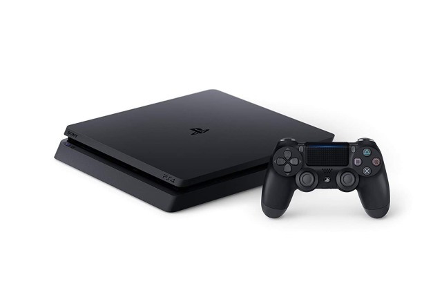 Sony ps4 slim avec manette