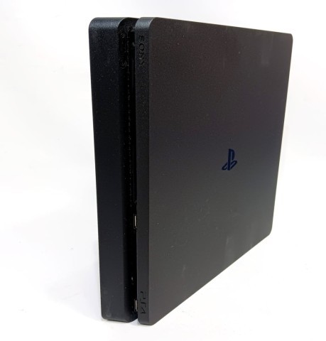 Ps4 slim 1tb sans acc