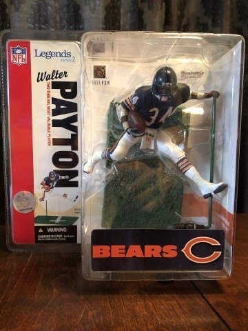 Walter payton figurine new 2006