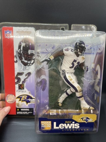 Ray lewis figurine new 2002