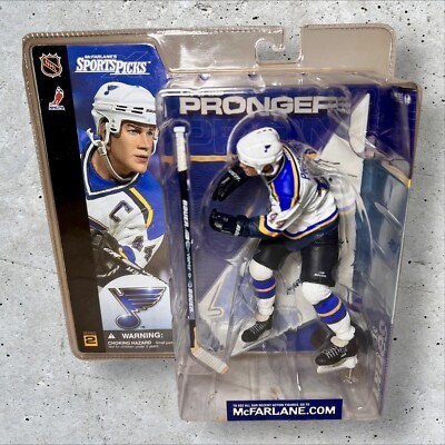 Chris pronger figurine new 2001