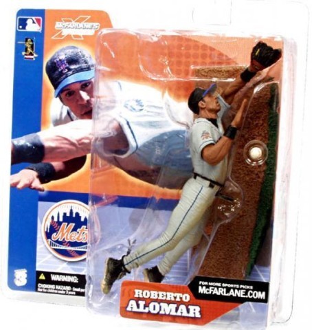 Roberto alomar figurine new 2002