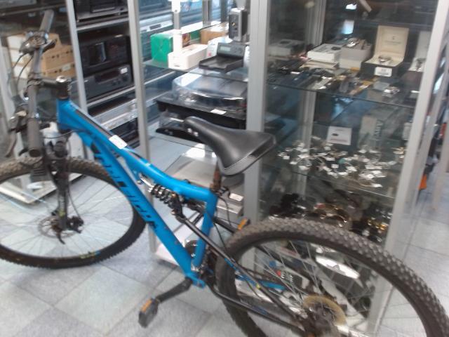 Velo double suspension 29 vitesse bleu
