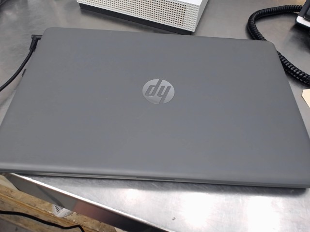 Laptop i3-7th/8gbram/1to hdd+charger