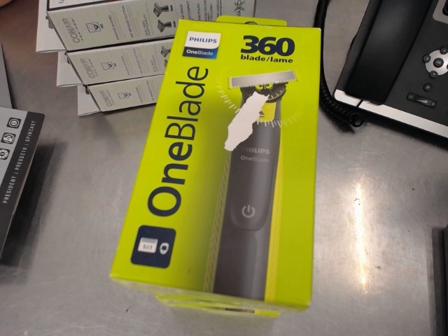One blade razor philips neuf