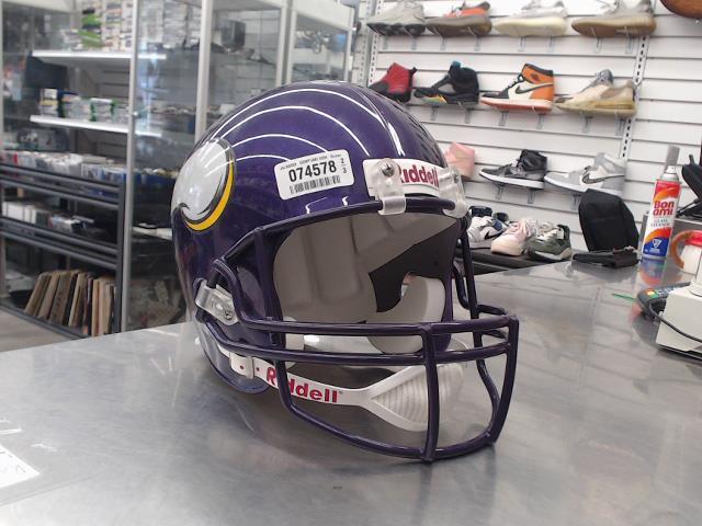 Casque sign des vikings de minnesota