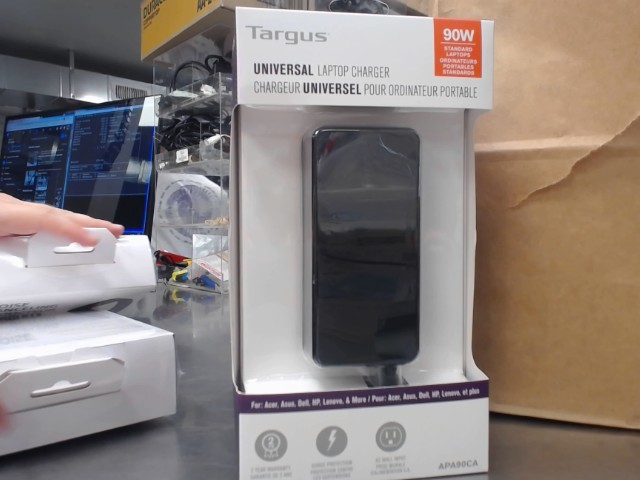 Universal laptop charger targus