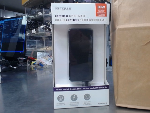 Universal laptop charger targus