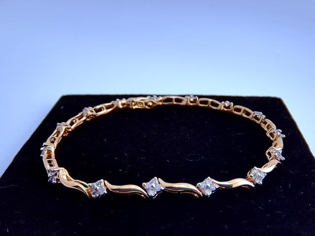 BRACELET EN OR 14KT AVEC DIAMANTS 