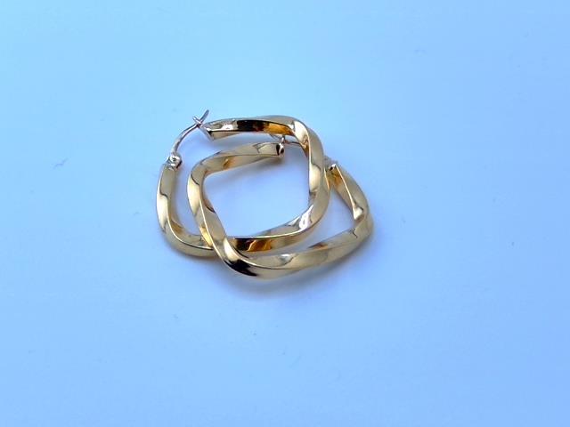 BOUCLES D OREILLES EN OR 14KT