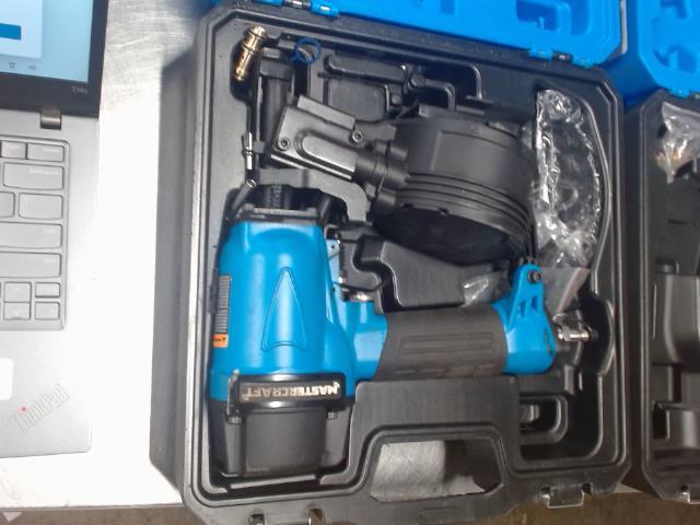 Coil roofing nailer