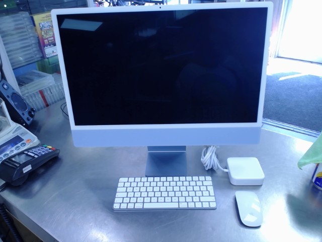 Imac 2021 8gb ram 256ssd+mouse+keyboard