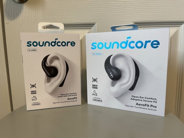 Soundcore aero fit pro in the box