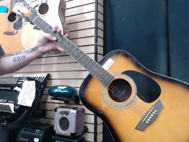 Guitare acoustique gwl magane fendu