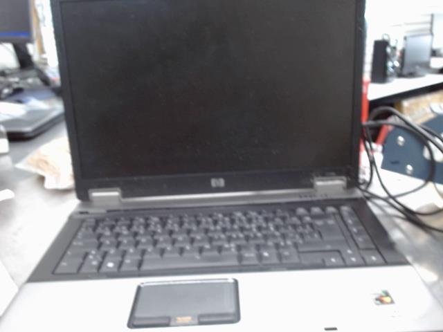 Laptop hp compaq 6735b + chargeur