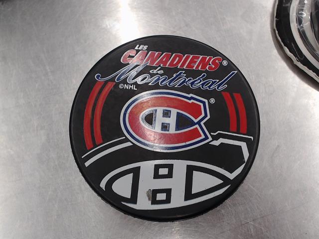 Puck canadien de mtl